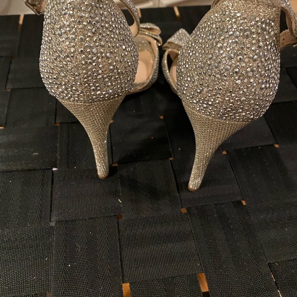 Formal heels - Picture 2 of 4